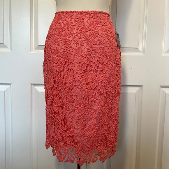 Liz Clairborne NWT Women's Coral Lace Pencil Skirt, size 4 - Picture 2 of 8